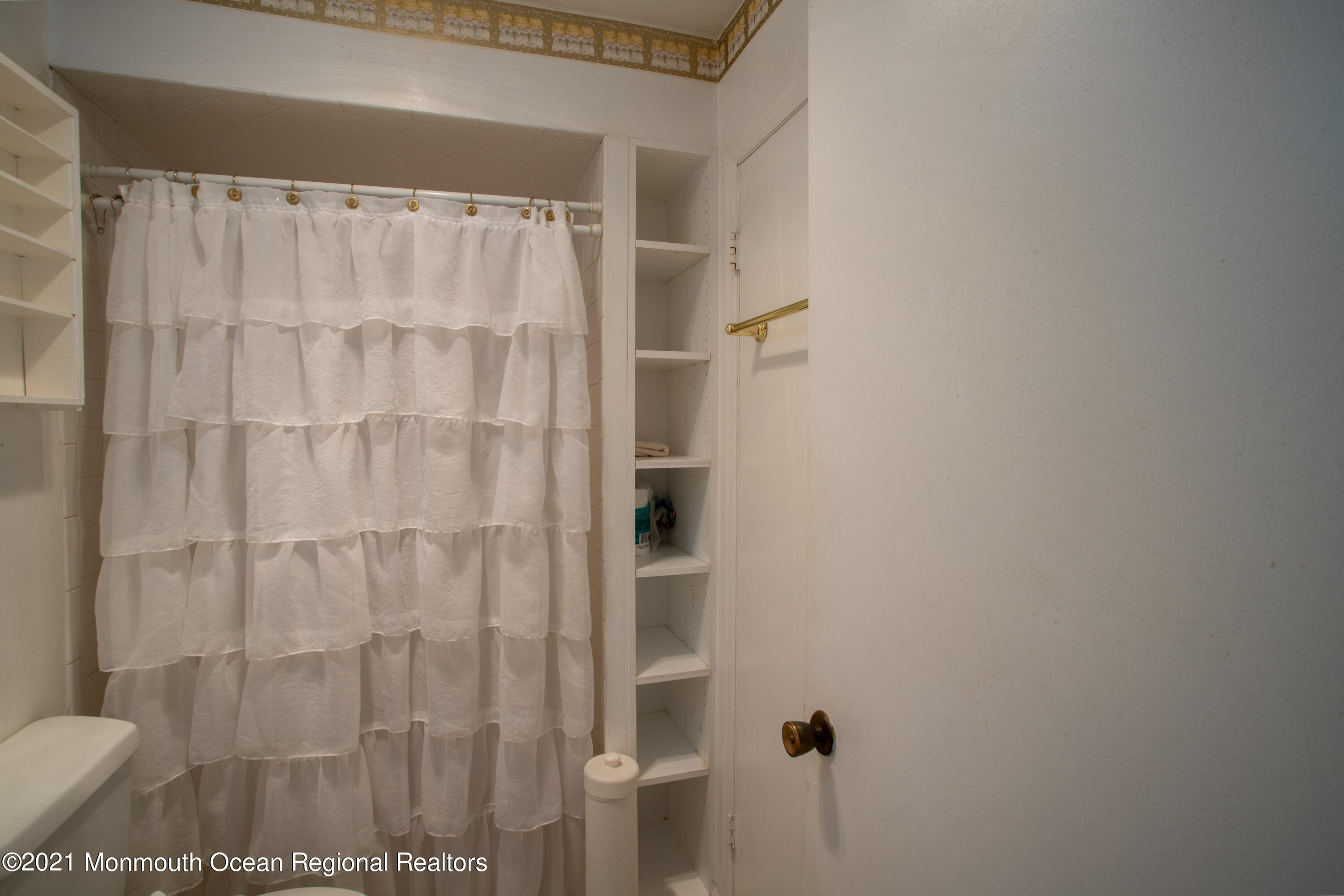 212 Spray Road Manahawkin, NJ 08050 - Photo 13 of 17 IMG_0738-HDR