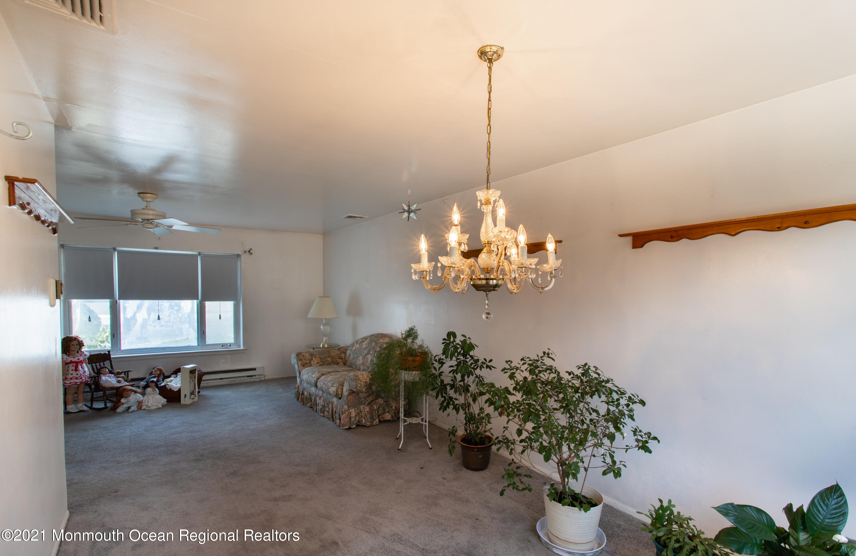 212 Spray Road Manahawkin, NJ 08050 - Photo 5 of 17 IMG_0708-HDR
