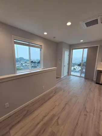 $4,250 | 645 Gellert, Daly City, CA 94015