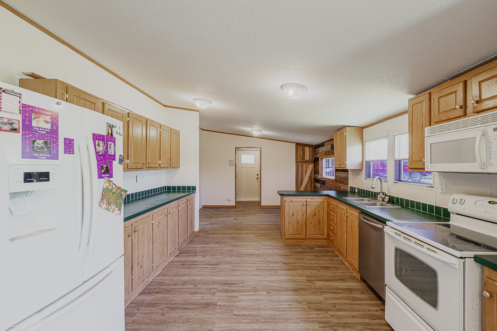 1210 Ben Collier Road Charlotte, TN 37036 - Photo 9 of 31 Gallery Image 9