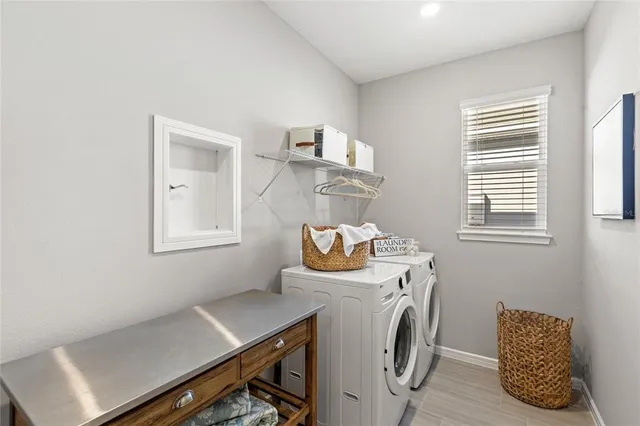 $675,000 | 13846 Fresh Ivy Street, Winter Garden, FL 34787