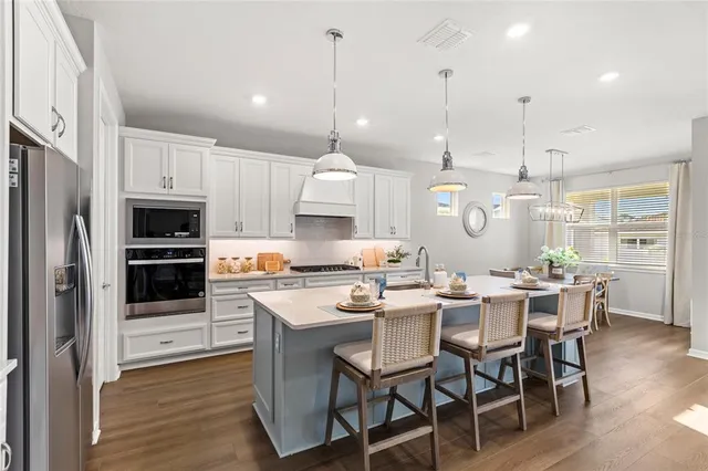 $675,000 | 13846 Fresh Ivy Street, Winter Garden, FL 34787