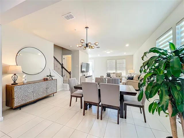 $404,900 | 10976 Leafshore Loop, Orlando, FL 32829