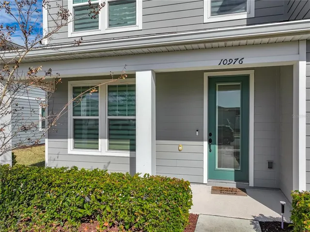 $404,900 | 10976 Leafshore Loop, Orlando, FL 32829