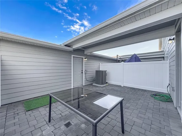 $404,900 | 10976 Leafshore Loop, Orlando, FL 32829