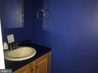 107 Wharton Road Mount Laurel, NJ 08054 - Photo 3 of 11 Gallery Image 3