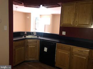 107 Wharton Road Mount Laurel, NJ 08054 - Photo 4 of 11 Gallery Image 4