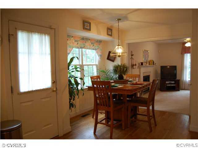 1843 State Rte 635 Midlothian, VA 23113 - Photo 5 of 22 Kitchen