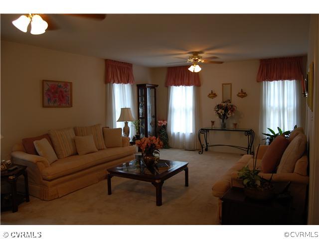 1843 State Rte 635 Midlothian, VA 23113 - Photo 7 of 22 Den/Family/Great Room