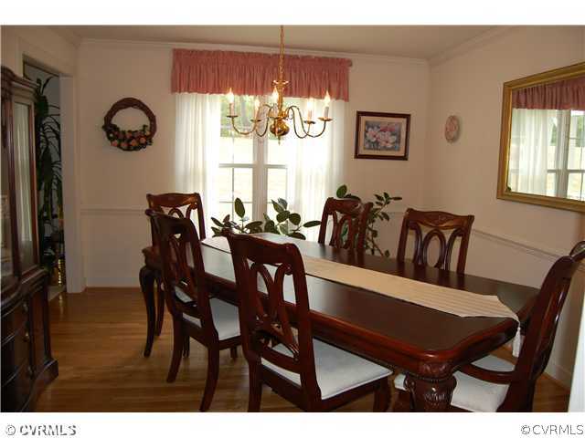 1843 State Rte 635 Midlothian, VA 23113 - Photo 9 of 22 Dining Room