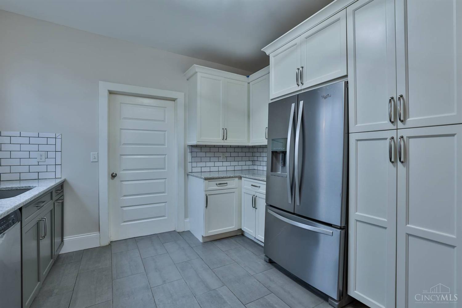 6818 Salem Road Cincinnati, OH 45230 - Photo 15 of 40