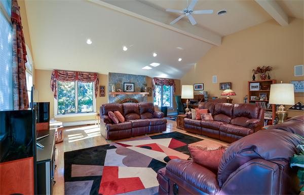41 Yorkshire Road Dover, MA 02030 - Photo 17 of 29 Gallery Image 17