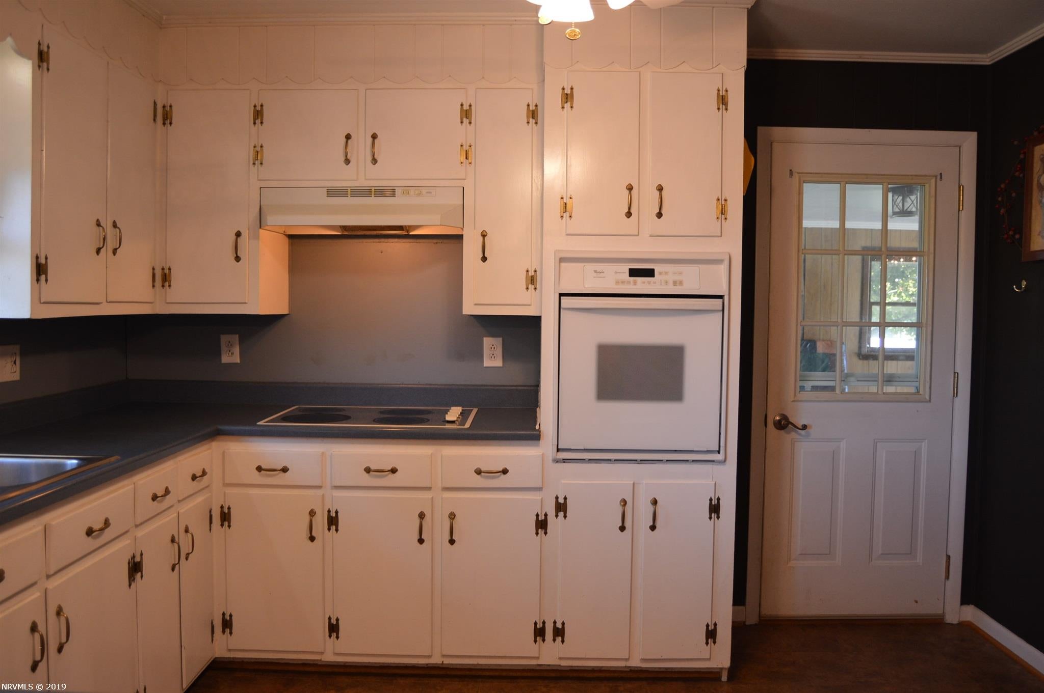 351 Ridgeview Road Northwest Floyd, VA 24091 - Photo 7 of 57 Gallery Image 7