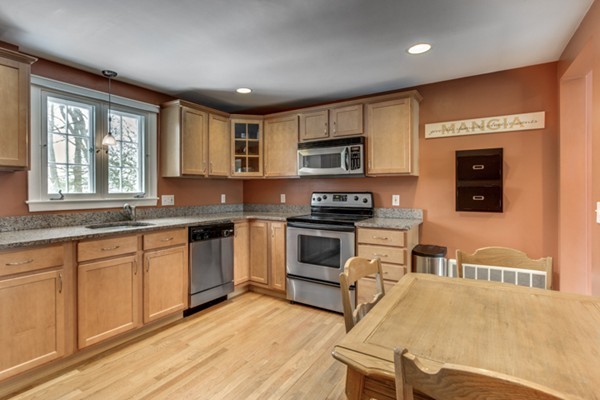 141 Paul Revere Road Needham, MA 02494 - Photo 9 of 23 Gallery Image 9