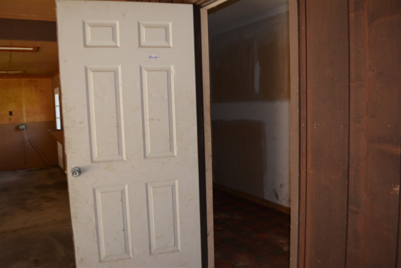 3661 Meade Lake Road Millington, TN 38053 - Photo 3 of 24 Gallery Image 3