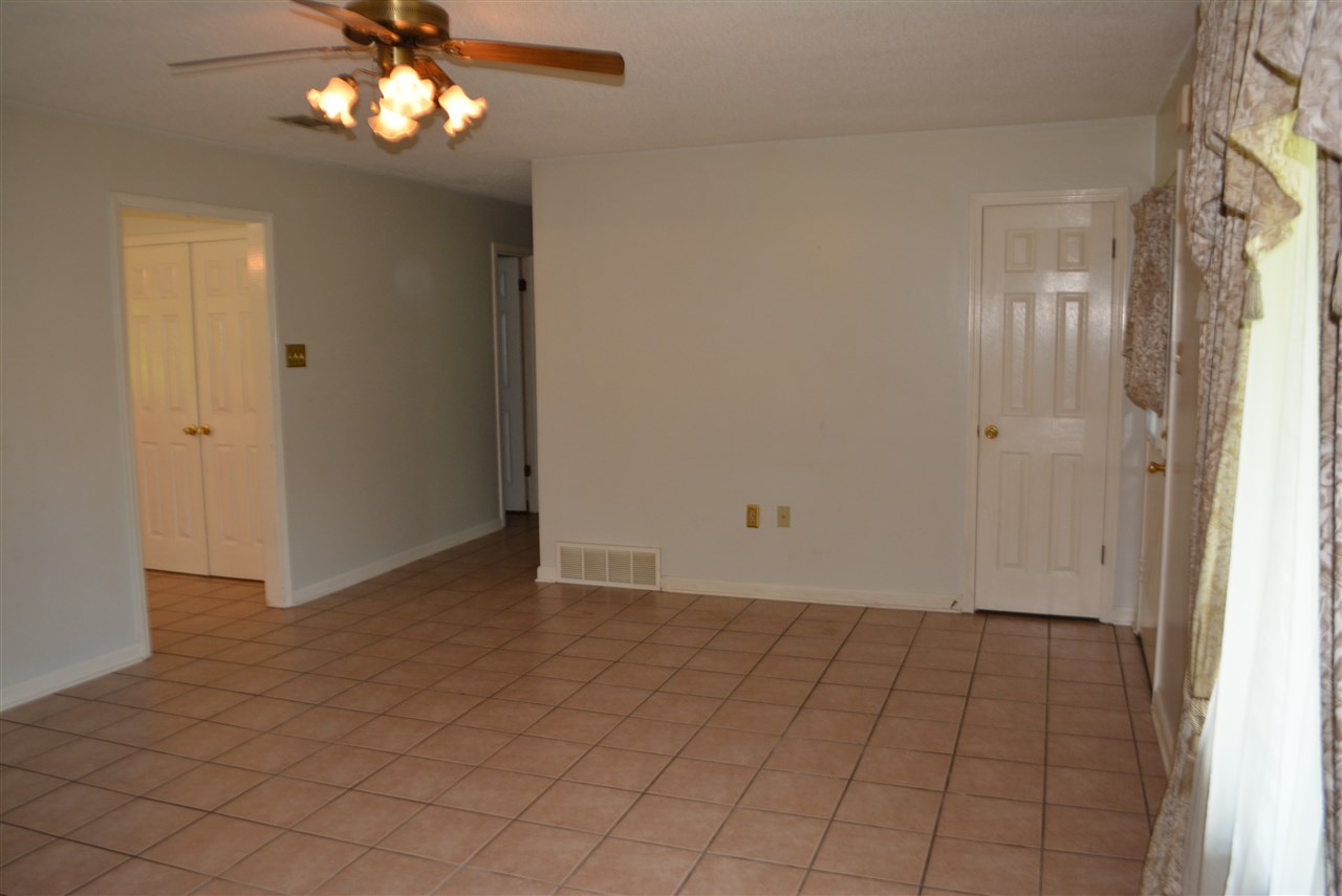 3661 Meade Lake Road Millington, TN 38053 - Photo 7 of 24 Gallery Image 7