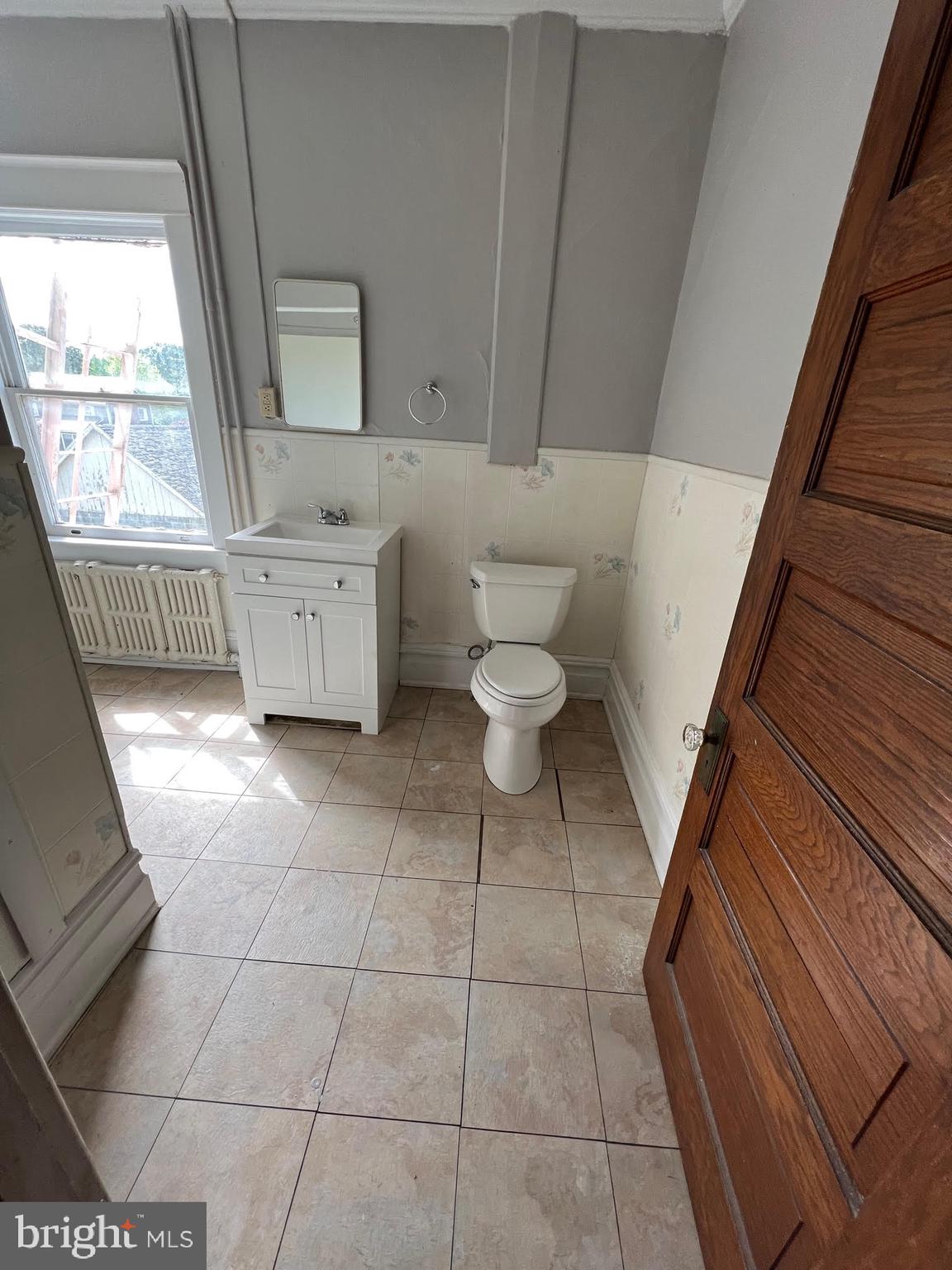 201 Delaware Avenue, Unit 2 Bridgeville, DE 19933 - Photo 4 of 8