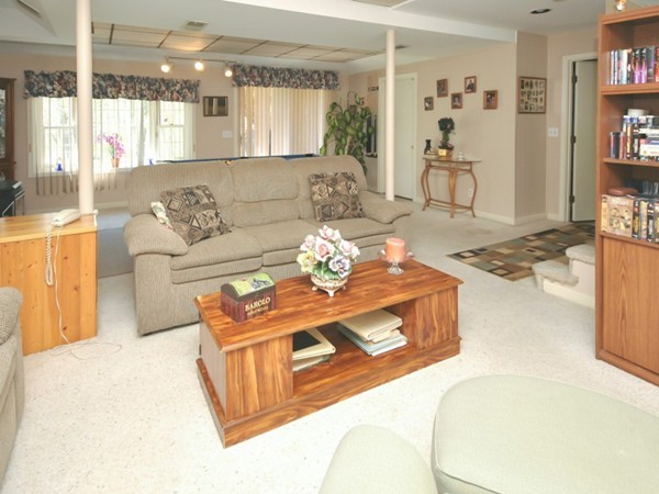40 Tiffany Road Coventry, RI 02816 - Photo 21 of 29