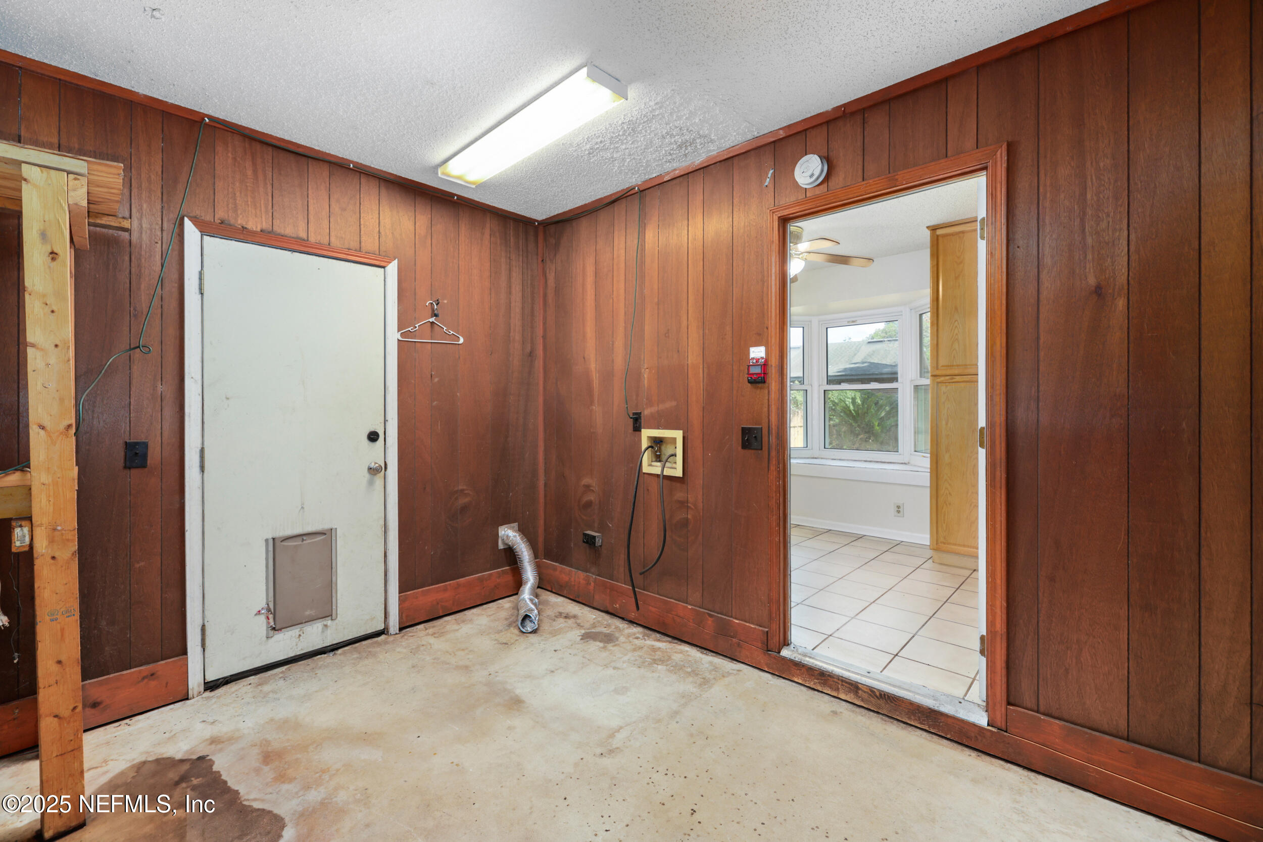 7944 Gulf Road South Jacksonville, FL 32244 - Photo 35 of 43 Garage