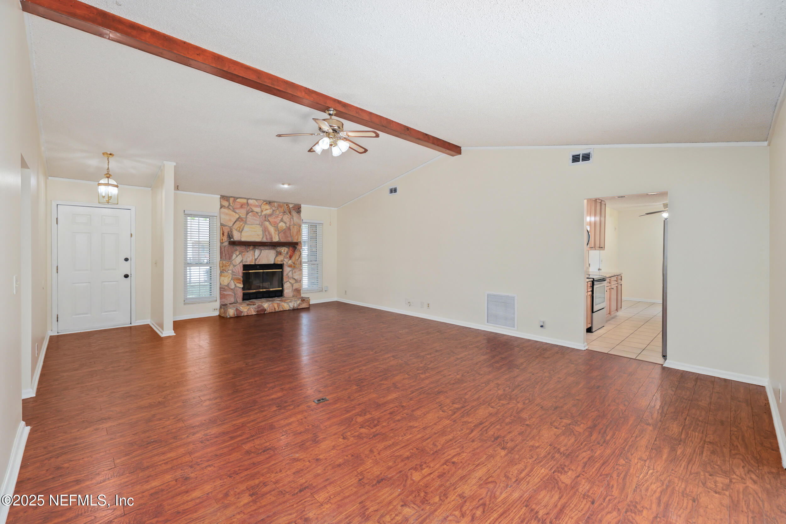 7944 Gulf Road South Jacksonville, FL 32244 - Photo 9 of 43 16 - interior