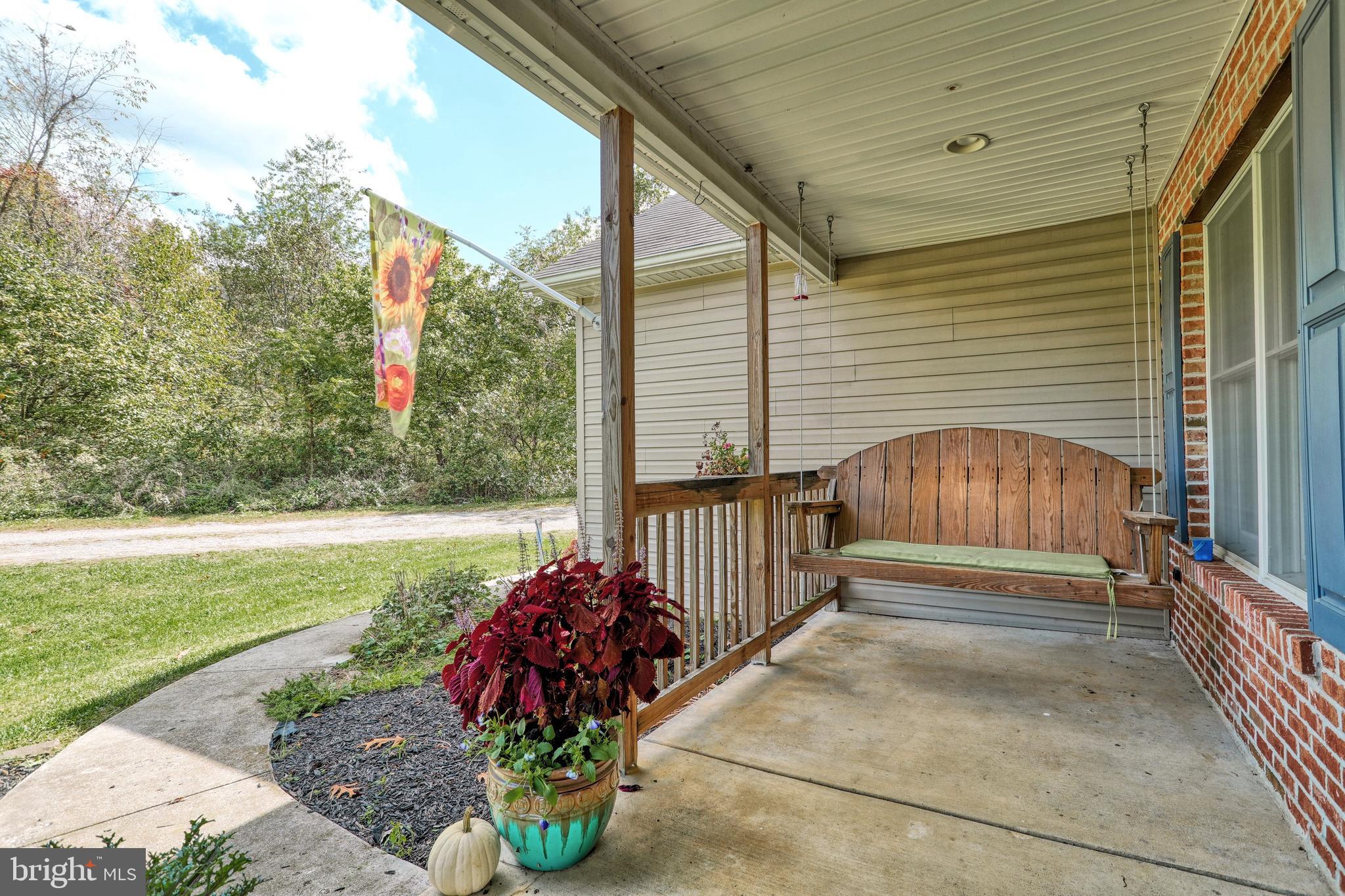 2940 Tommys Road Brogue, PA 17309 - Photo 5 of 57