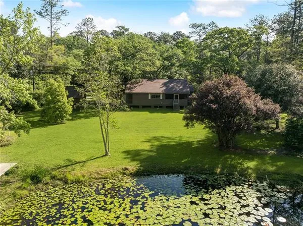 $1,219,000 | 27109 Highway 435, Abita Springs, LA 70420