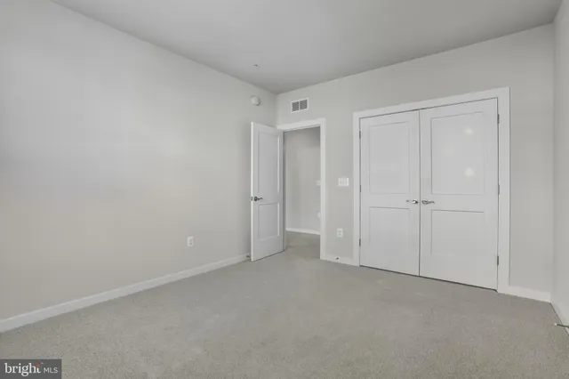 $649,000 | 20280 Newfoundland Square, Ashburn, VA 20147