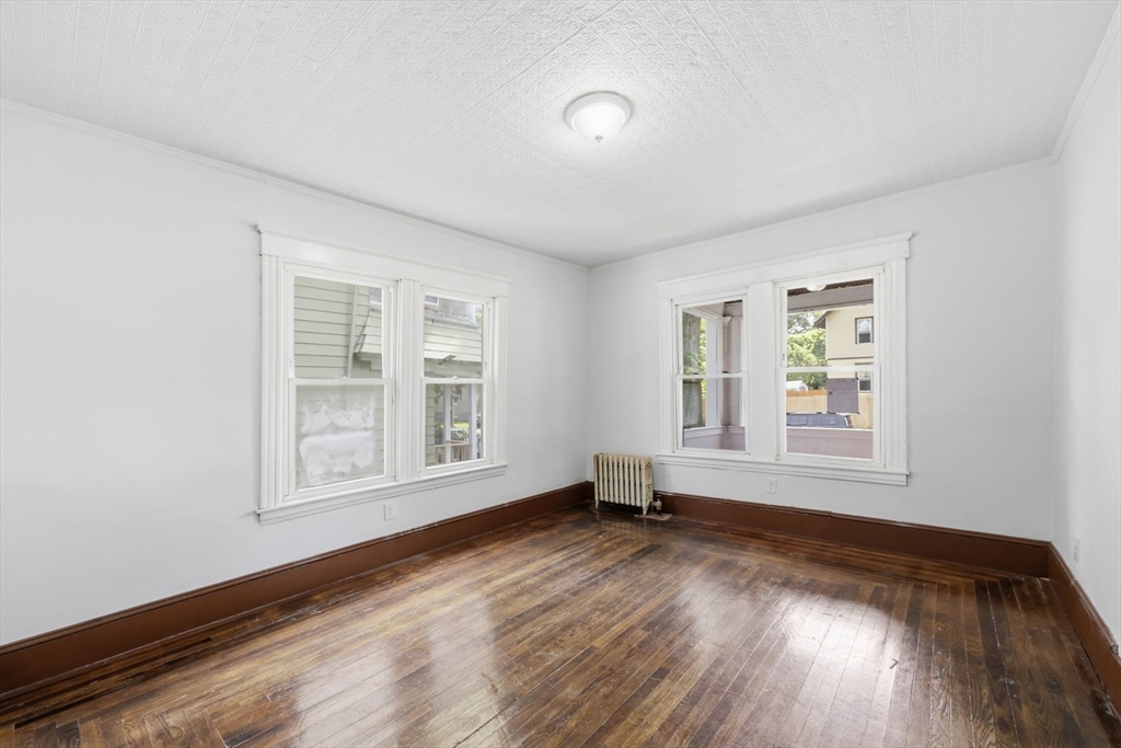 172-174 Euclid Avenue Springfield, MA 01108 - Photo 5 of 32