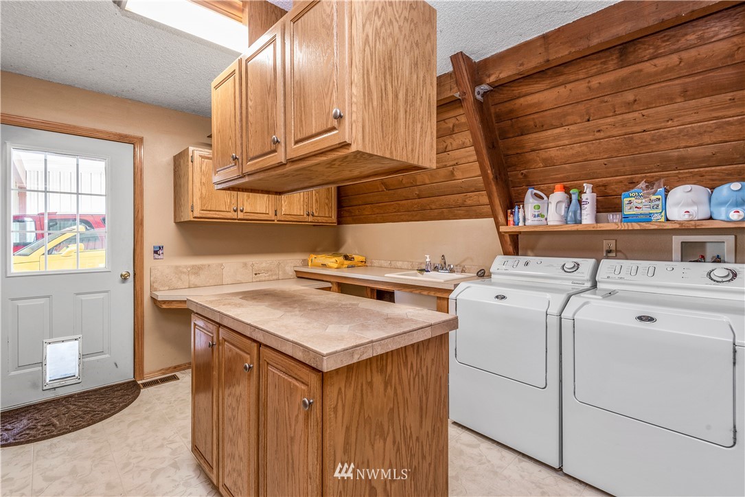 1042 Luebke Road Toutle, WA 98649 - Photo 12 of 30 Gallery Image 12