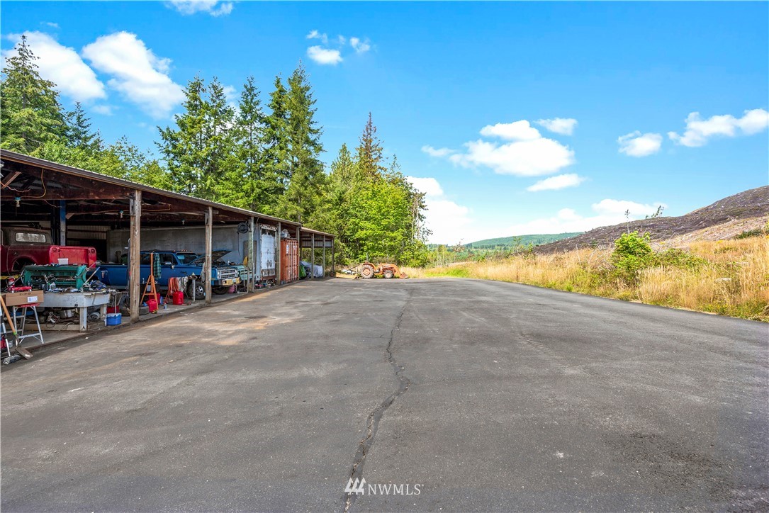 1042 Luebke Road Toutle, WA 98649 - Photo 6 of 30 Gallery Image 6