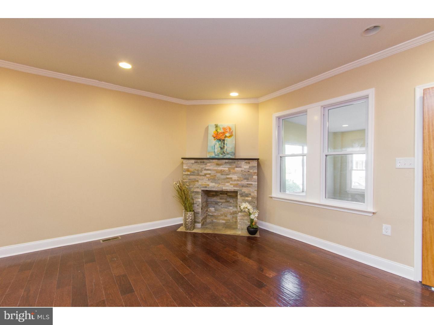 1130 Marlyn Road Philadelphia, PA 19151 - Photo 4 of 23 Gallery Image 4