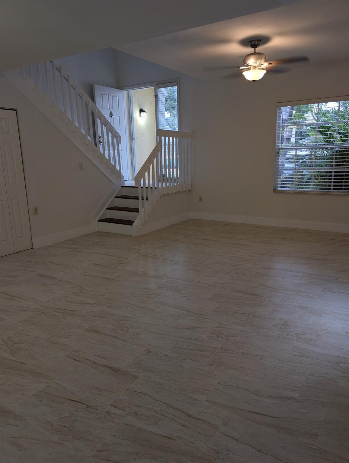 9851 Southwest 117th Court Miami, FL 33186 - Photo 6 of 33 Photo 6