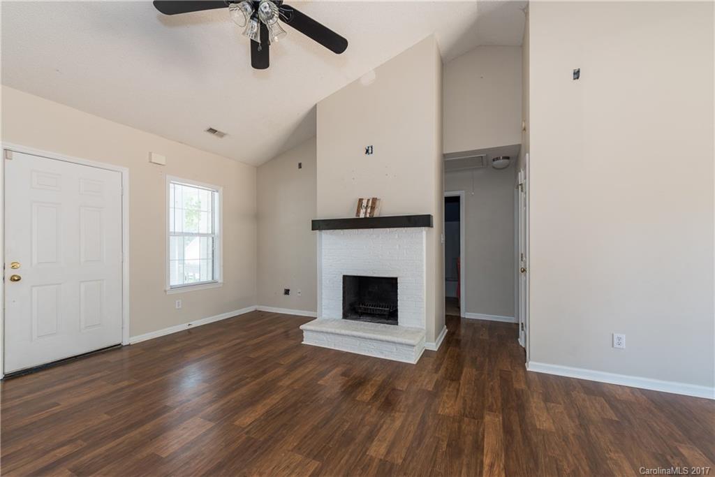 7209 Catawba Springs Road Denver, NC 28037 - Photo 6 of 23 Gallery Image 6
