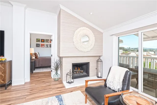 $2,998,000 | 990 Bayside Cove, Unit 609, Newport Beach, CA 92660