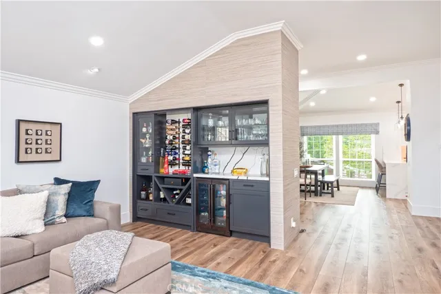 $2,998,000 | 990 Bayside Cove, Unit 609, Newport Beach, CA 92660