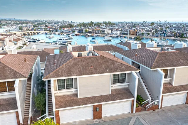 $2,998,000 | 990 Bayside Cove, Unit 609, Newport Beach, CA 92660