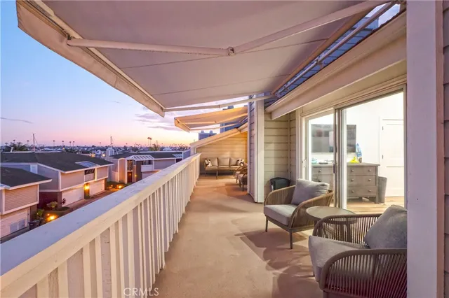 $2,998,000 | 990 Bayside Cove, Unit 609, Newport Beach, CA 92660