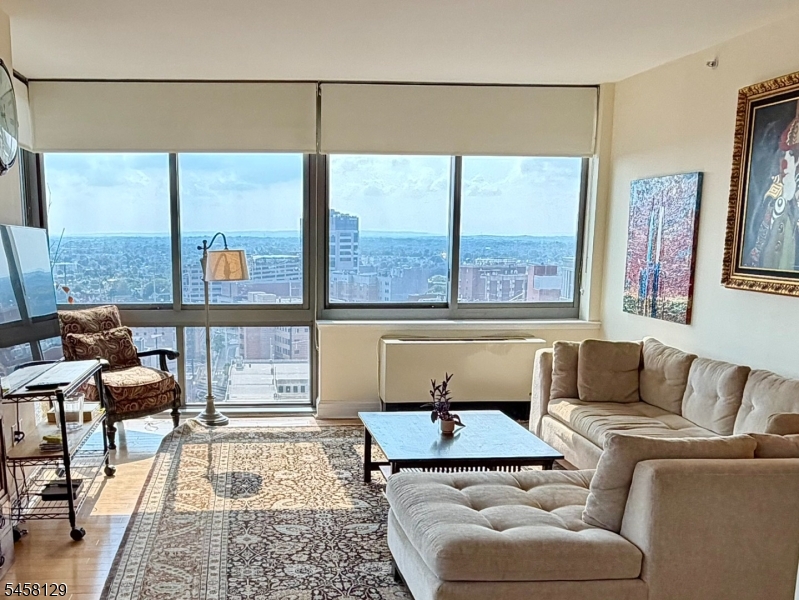 1 Spring Street, Unit 2204 New Brunswick, NJ 08901 - Photo 14 of 50 Gallery Image 14