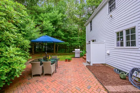 $660,000 | 20 Shannon Way, Centerville, MA 02632