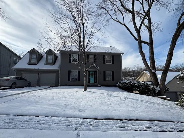 $485,000 | 7736 Darnell Street, Lenexa, KS 66216