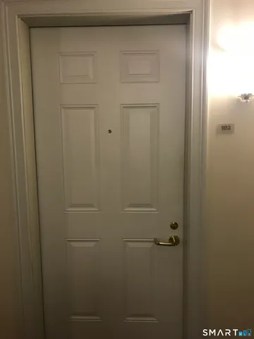 $2,200 | 740 Mix Avenue, Unit 102, Hamden, CT 06514