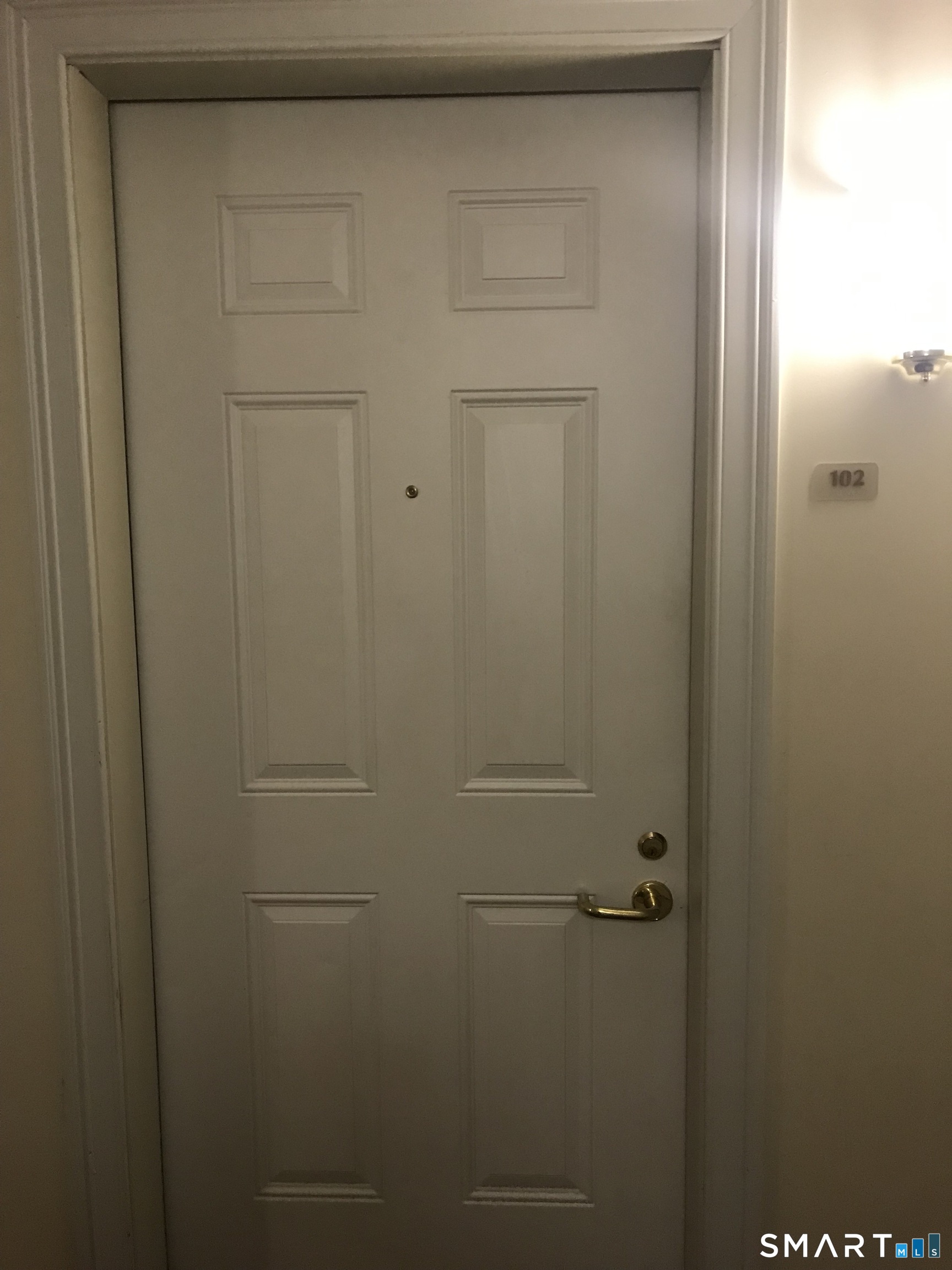 740 Mix Avenue, Unit 102 Hamden, CT 06514 - Photo 4 of 9