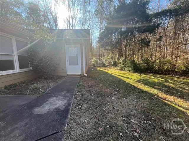 $1,500 | 547 Rustwood Drive, Athens, GA 30606
