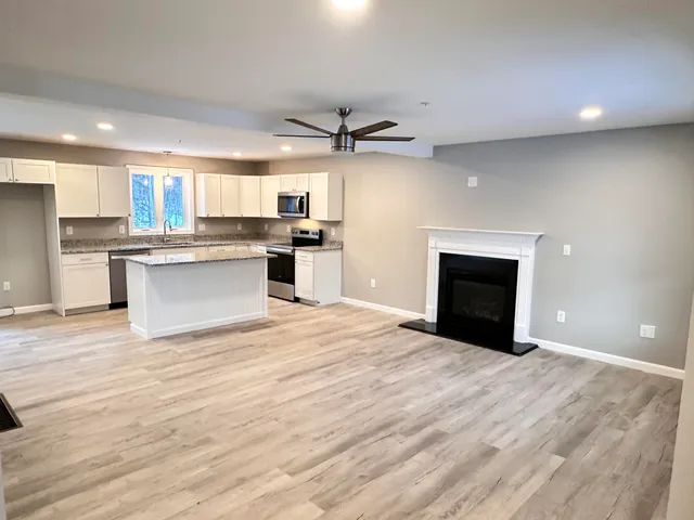 $599,900 | 325 Heath Road, Lebanon, ME 04027