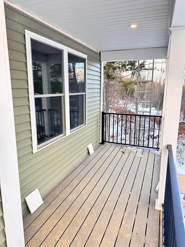 $599,900 | 325 Heath Road, Lebanon, ME 04027