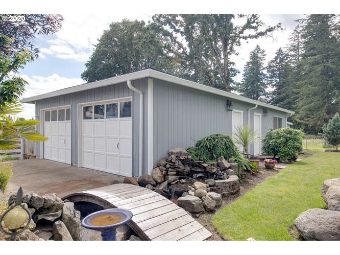 21206 Hubbard Cutoff Road Northeast Aurora, OR 97002 - Photo 22 of 32 Gallery Image 22