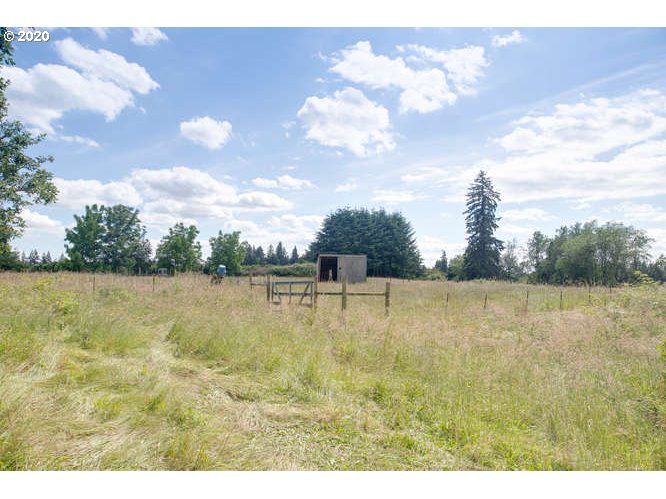 21206 Hubbard Cutoff Road Northeast Aurora, OR 97002 - Photo 32 of 32 Gallery Image 32