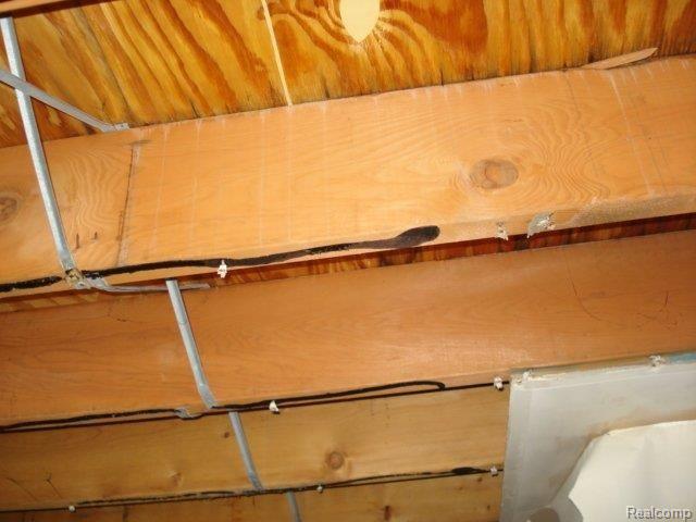 4880 Munger Road Ypsilanti, MI 48197 - Photo 17 of 19 DSC09763