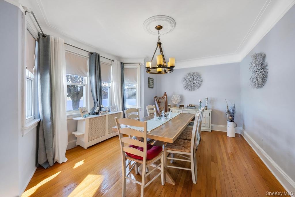 218 Woodlawn Road West Hempstead, NY 11552 - Photo 10 of 26