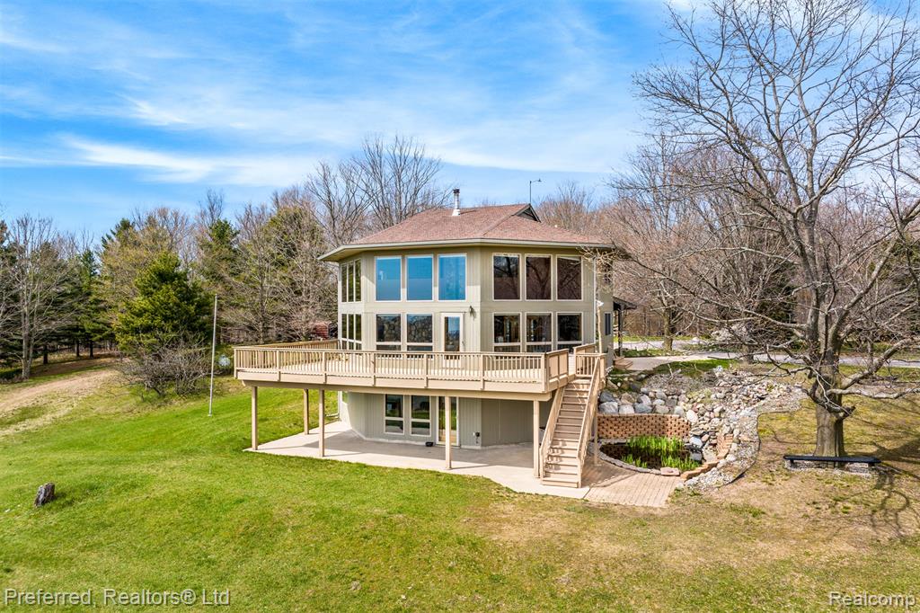 1693 Elm Road Road Frankfort, MI 49635 - Photo 1 of 58